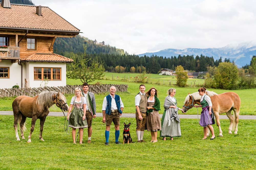 Familie Dankl - Ihre Gastgeber am Schörhof