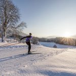 Der Sonne hinterher, bevor es den Hang abwärts geht