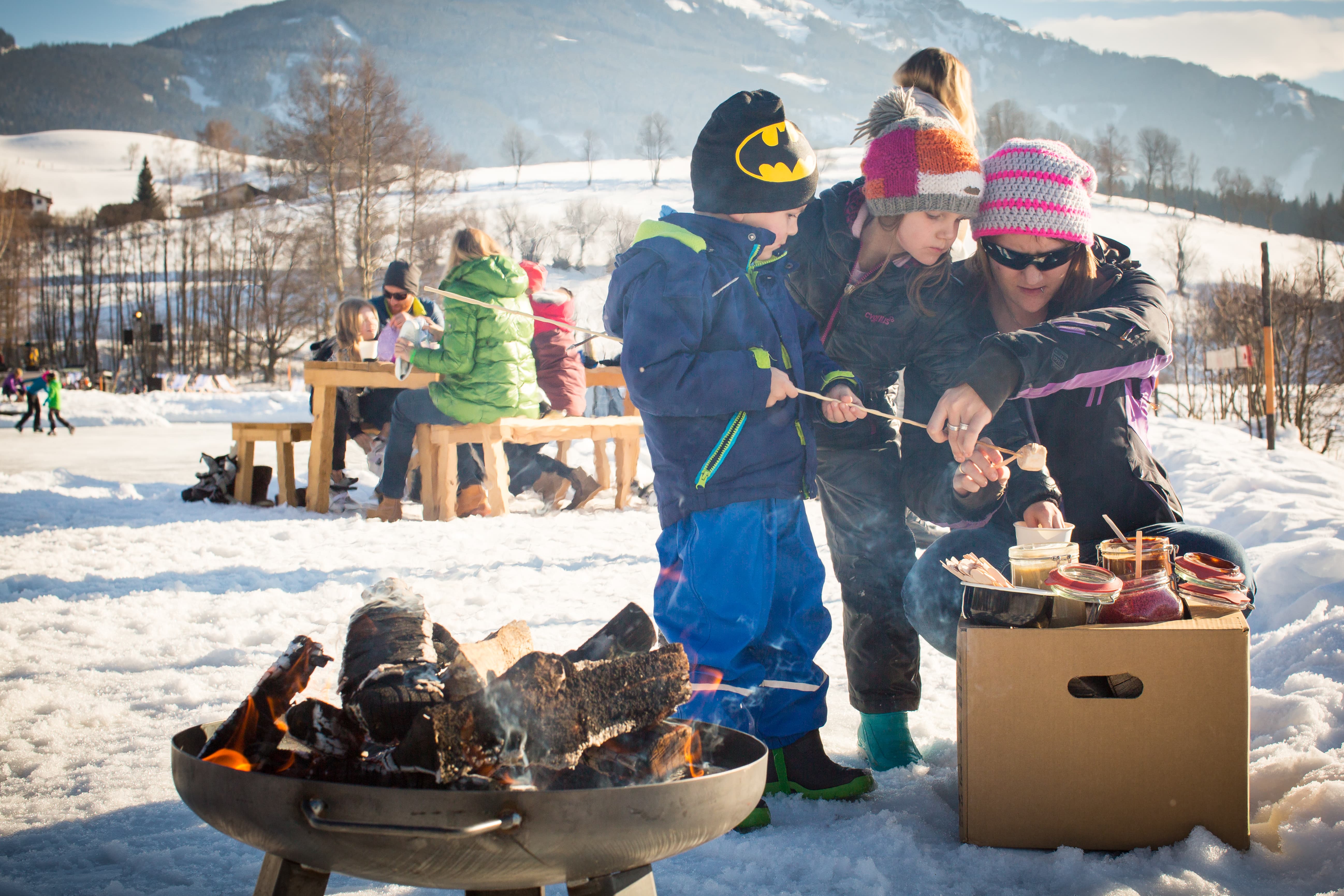 winterurlaub-familie-saalfelden Schnäppchen Urlaub Familie Winter Österreich